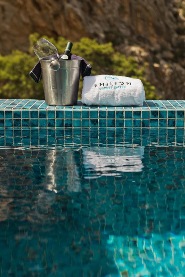 Enilion Luxury Suites Kyra Panagia Exterior photo