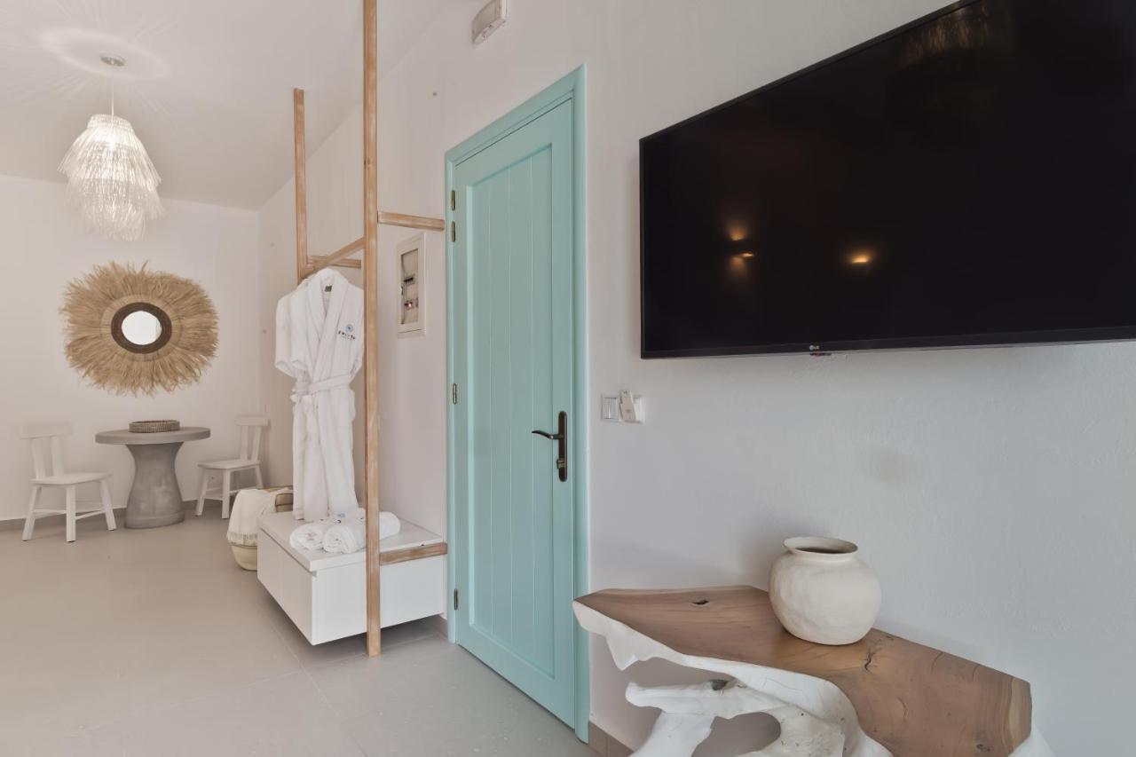 Enilion Luxury Suites Kyra Panagia Exterior photo
